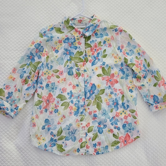 Alfred Dunner button-down floral blouse size 14. - Picture 5 of 8